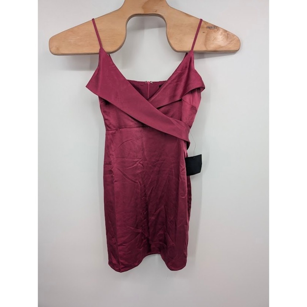 Lulus Satin Off the Shoulder Mini Dress Burgundy Wrap Cocktail NWT‎ sz M